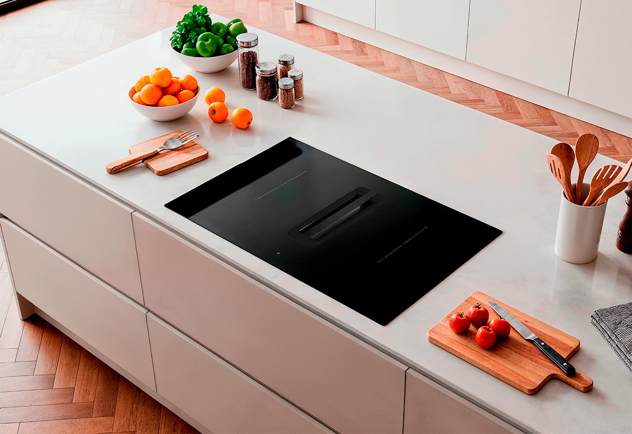 Point Hurricane 83 cm kogeplade med emhætte