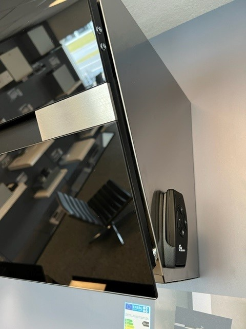 Holder for fjernbetjening (ESP2010) Holder for fjernbetjening (ESP2010)